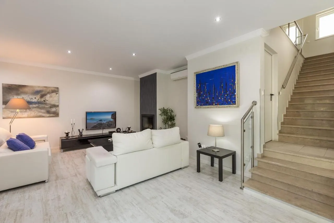 D_Loft Sea And Golf Villa Albufeira 0*,